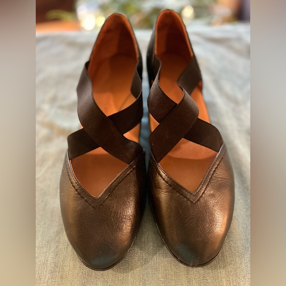 Amour Les Pieds Comfort Slip On Leather Flats
